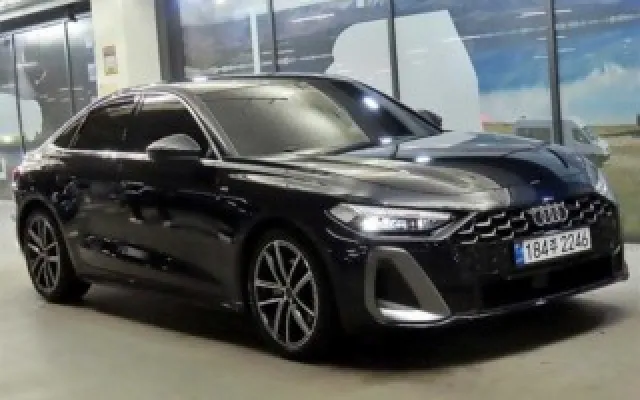 A5 (B10) 40 TFSI 콰트로 S-라인 아우디 2026/01 5,008km